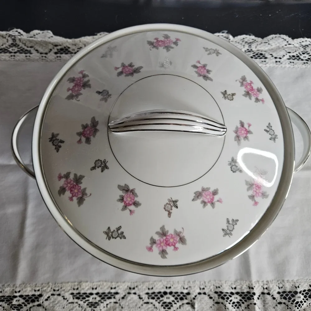 Noritake China Anita Pattern 5309 Serving Bowl with Lid 9